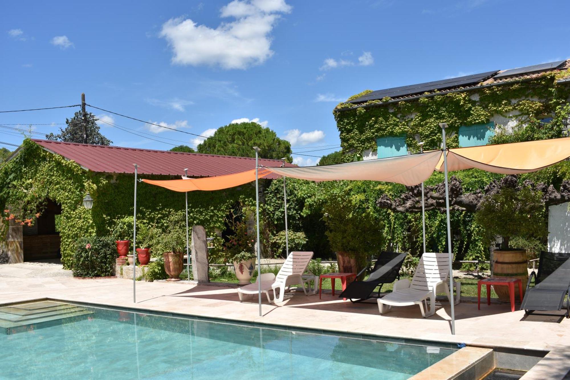 Mas De La Croix Hotel Saint-Christol-les-Ales Exterior photo